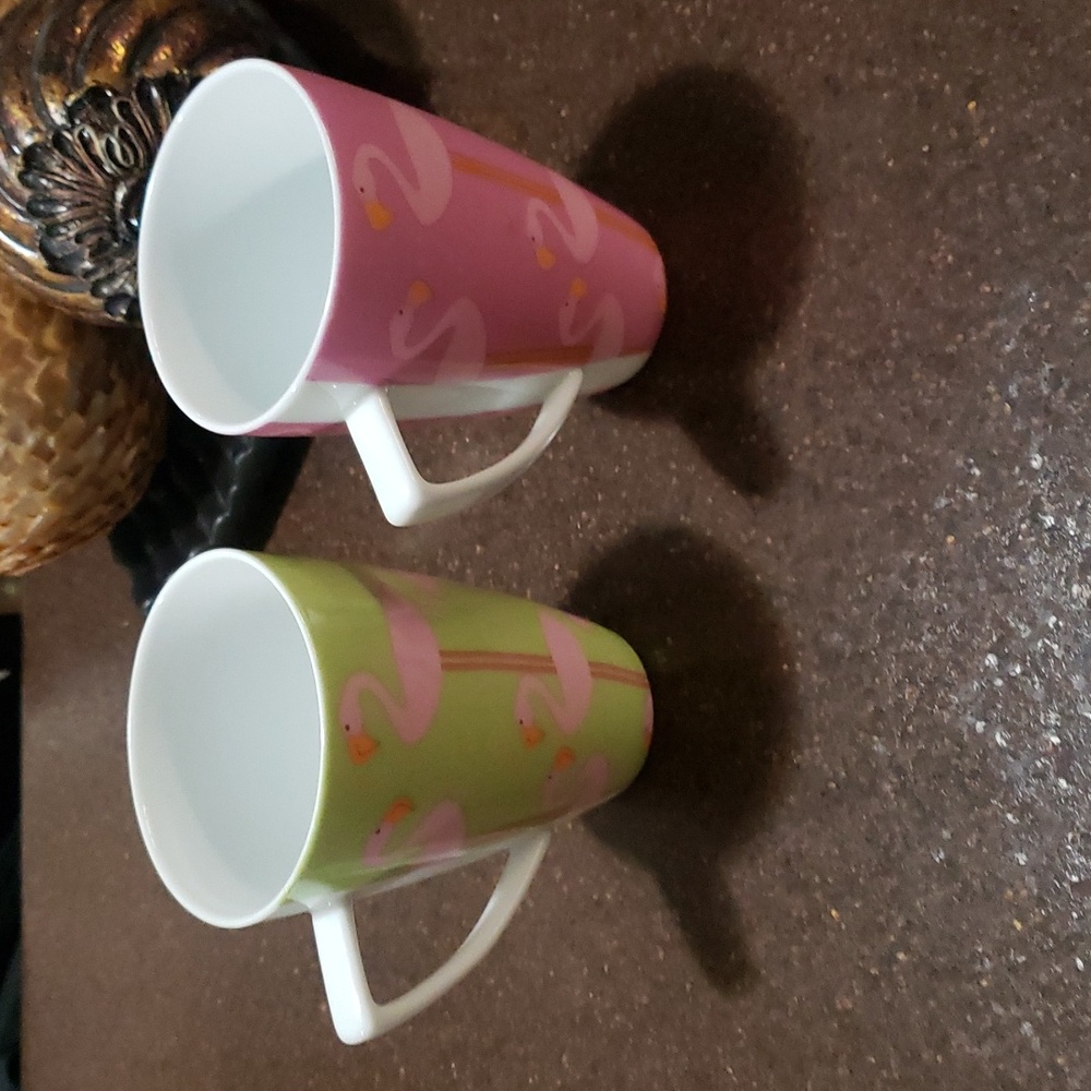 2 Maxwell Williams Pretty Flamingos 🦩 Mugs. 